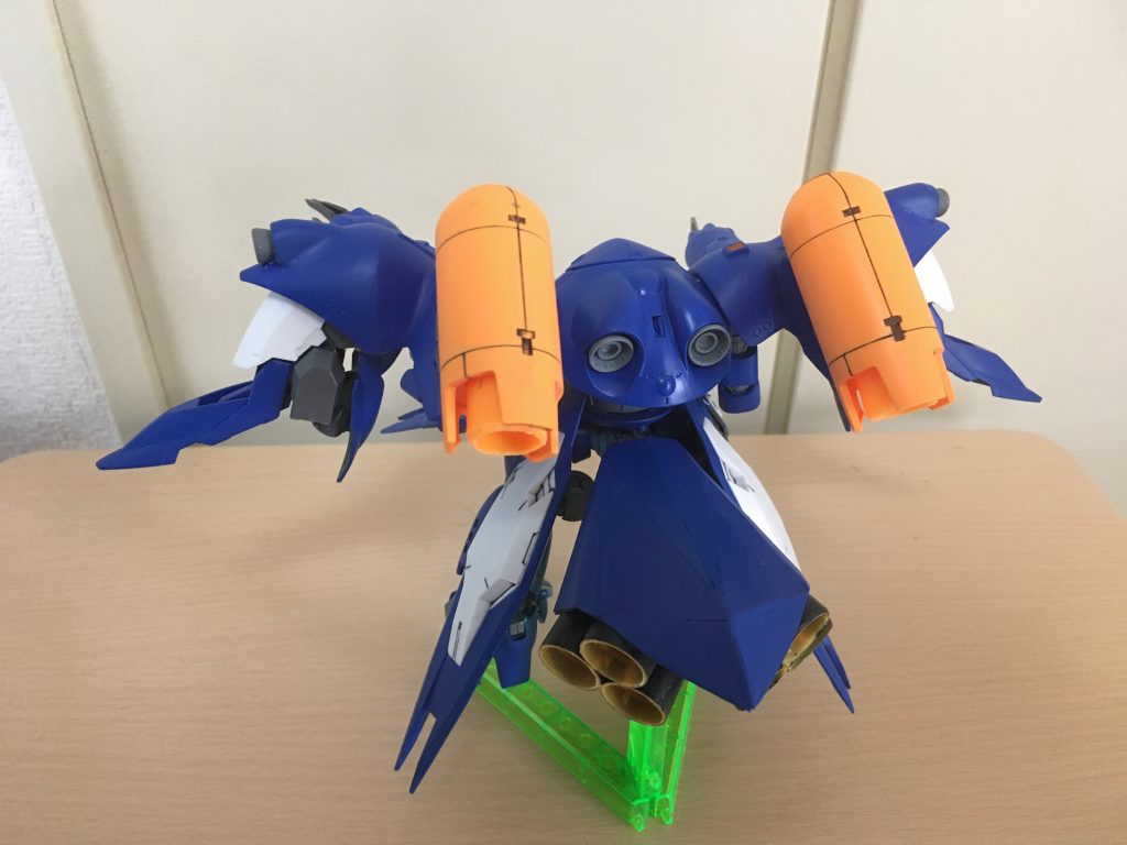 リアスカートはスクラッチです。