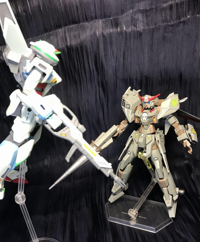 「こうなっちゃったのよ、こう出来ちゃったのよ!、、、どうしたら良い?」※ガンプラ改造した時の心境。