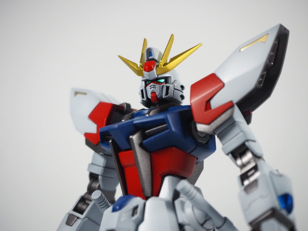 ツインアイの塗り方などは動画にあるので是非参考にしてみて下さい