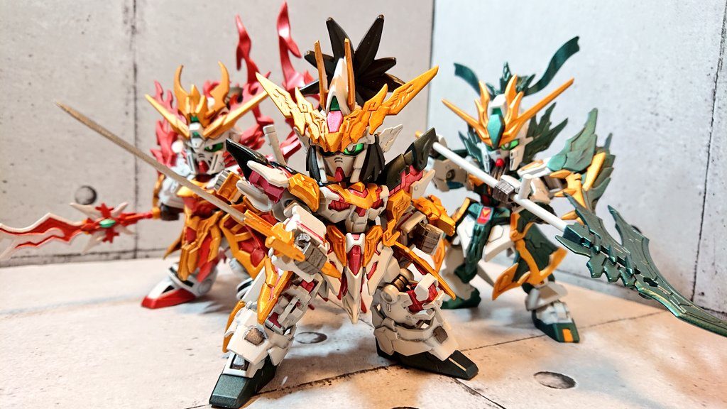 桃園三兄弟で。ようやく3人で並べる事ができました。