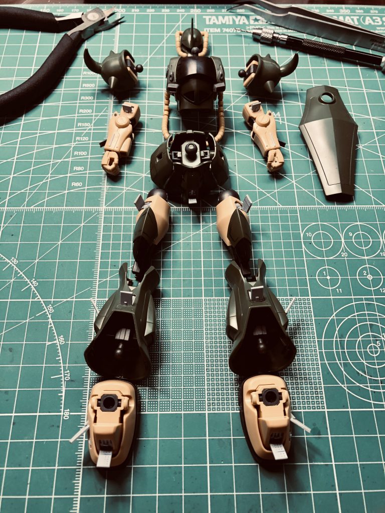 MS-07  GOUF ハッチオープン–5枚目/制作者：こうちゃん@