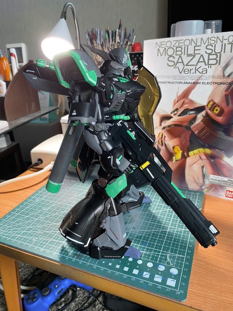 MG ver.ka サザビー–2枚目/制作者：とーま