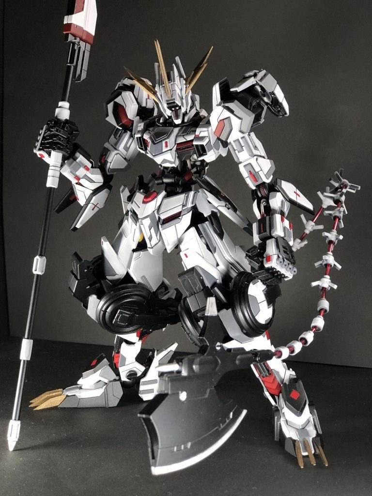 パイロットは勝手に歴戦の武人をイメージしております。