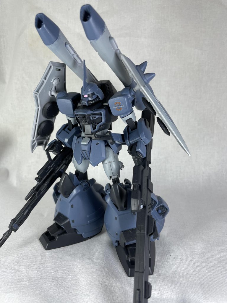 ほぼ全てseed の旧キットで構築。seed のmsv ならこんな尖った機体でも問題なし