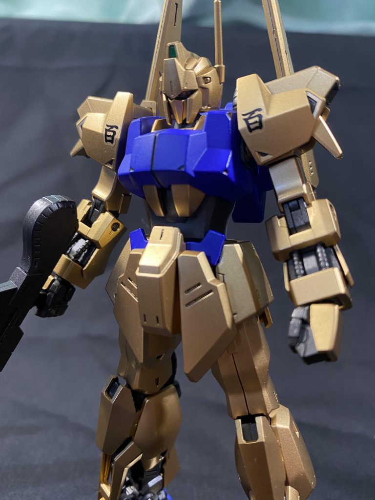 MSN-00100 百式–5枚目/制作者：白黒魔