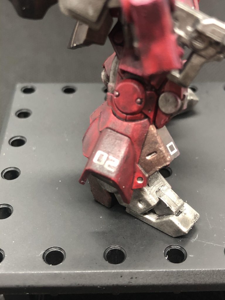 噂によると、クワトロ機は二号機らしいです。本当か否かはわかりません。。