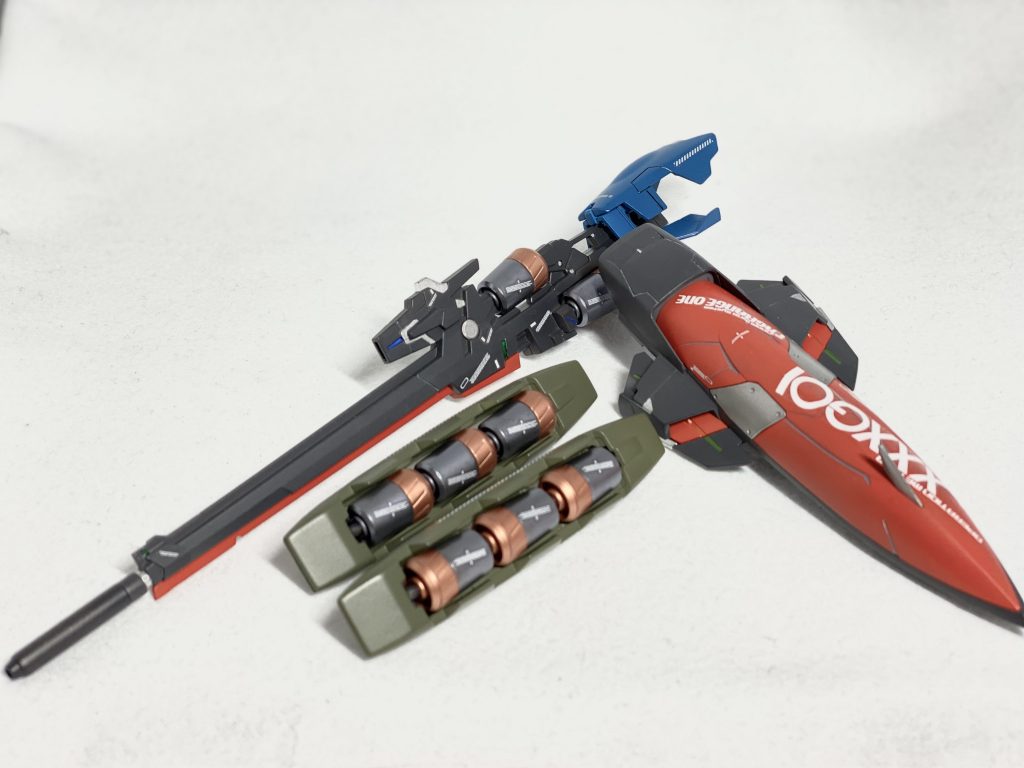 今回は武器がカッコ良く仕上がったと思います😊特にバスターライフルの弾丸が良い感じに発色してくれました☺️