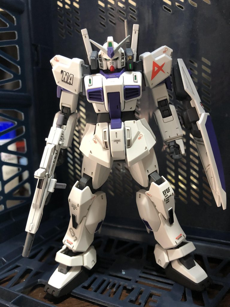 最近巷で見かける純白のマークⅡをやってみたくなり、やってみたら「アムロさんに合うんじゃね⁉️」となりこんなことになりました💦