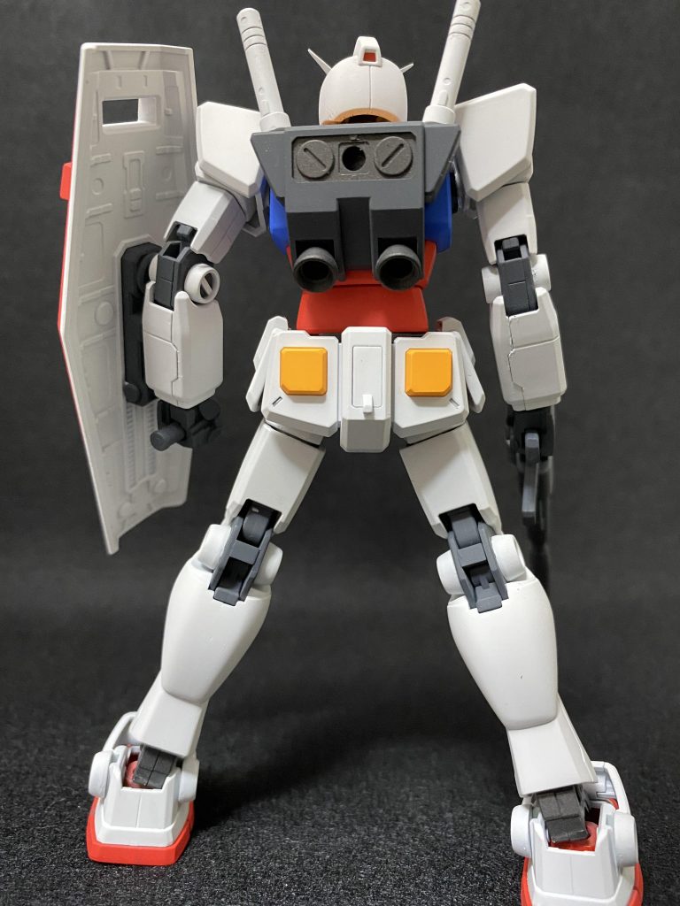 なんか腕のとこのモールド汚いな…今気づいた。