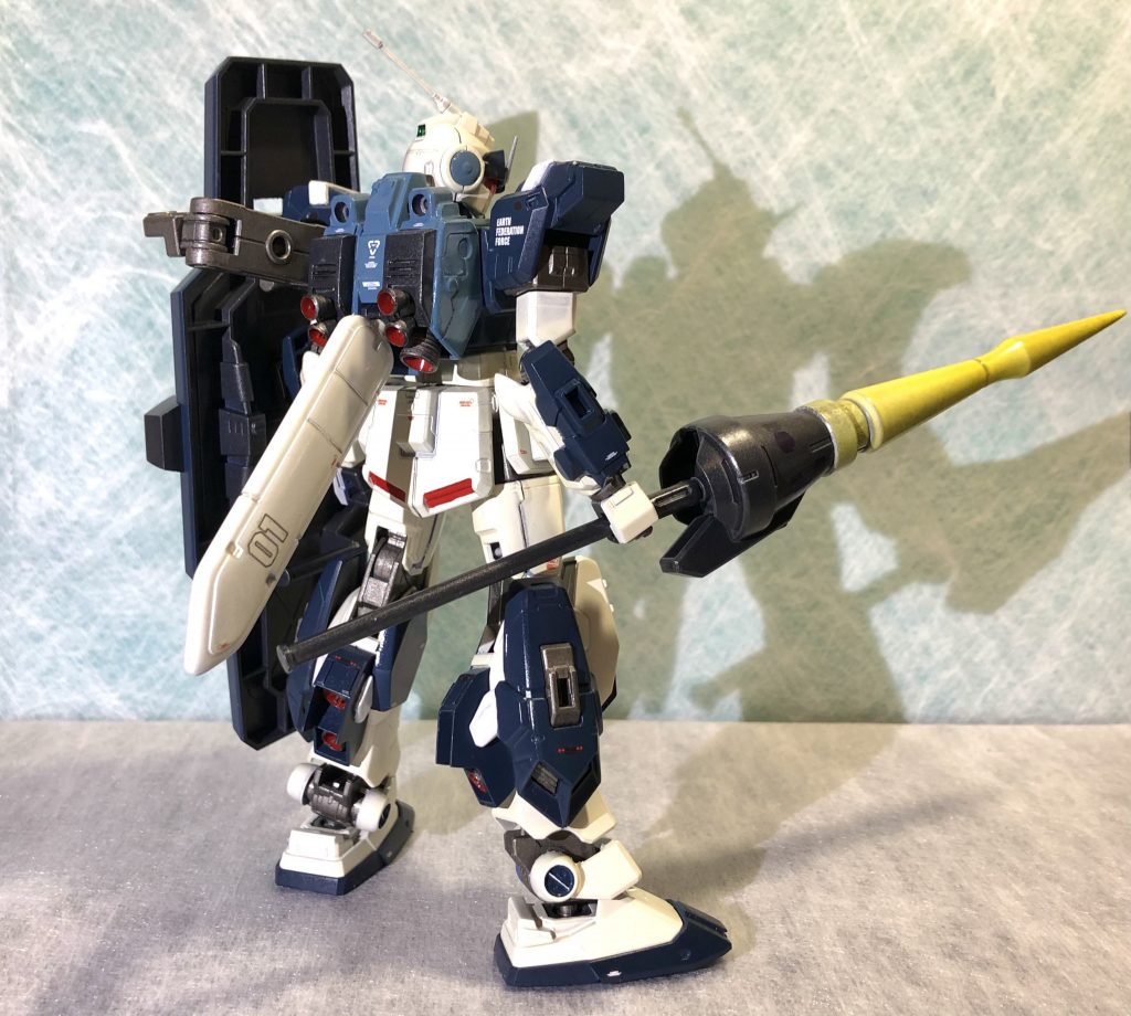 元々キャバルリーとのコンパチで製作するつもりだったので、テールスタビライザーも装備しています。腕部ビームガンは好きな武装なのでオミットせず砲身に真鍮パイプを使いグレードUPしています。