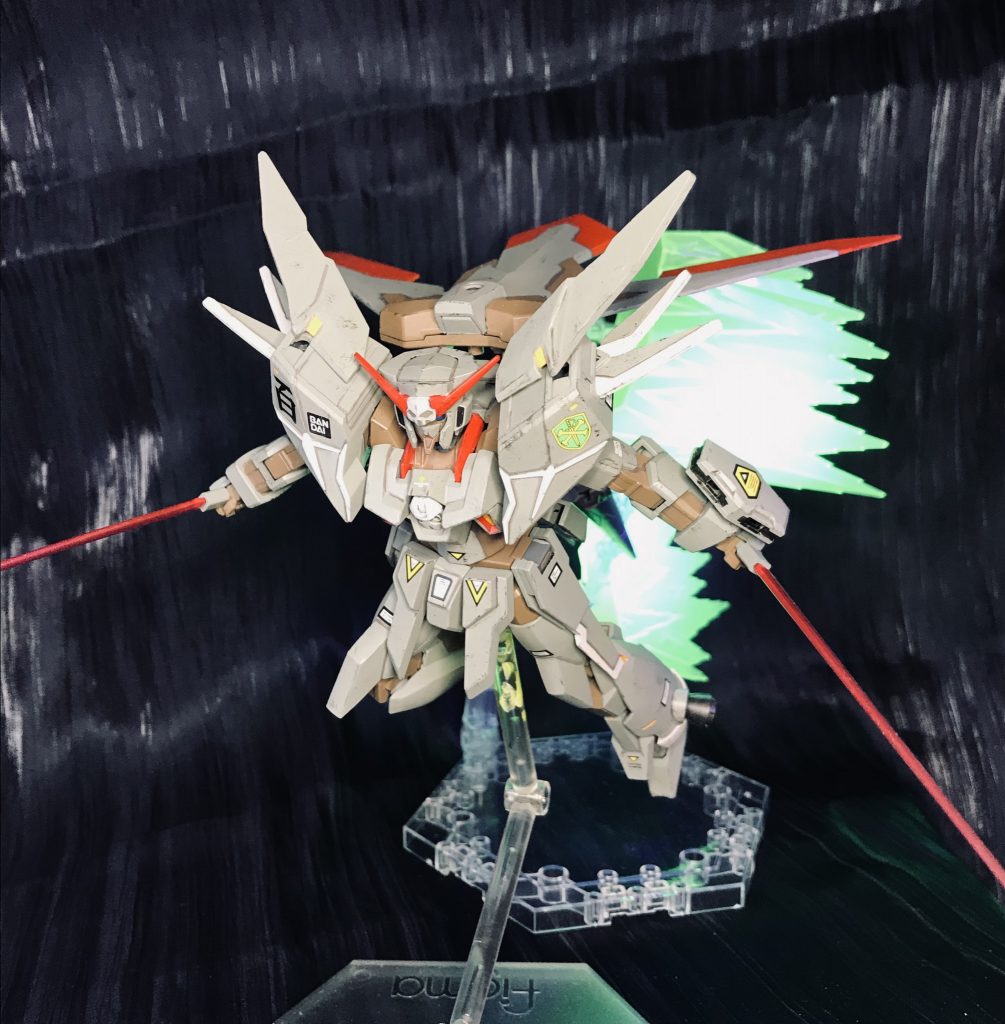 肩の両脇が寂しかったので最大稼動モードギミック仕込んでみました。頑張ればスライド収納いけたかな?いや無理か。