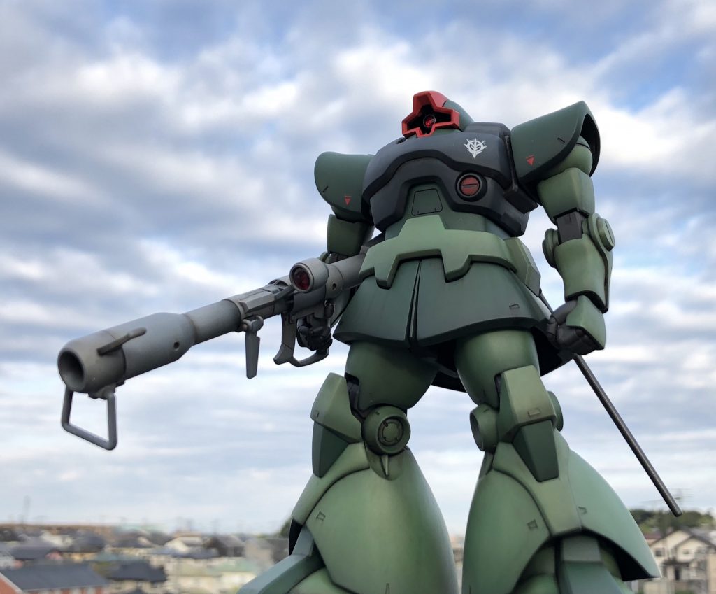 カラーリングは春っぽく緑にしてみました。0080第1話のリックドムⅡのカラーを参考にしました。