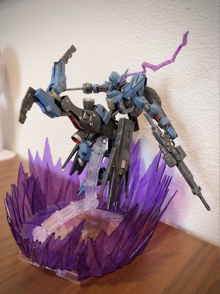 バルバトスと対峙したシーンには心躍りました。サーベルラックがたまにポロリますがハンターエッジ蹴り上げポーズもよきよき