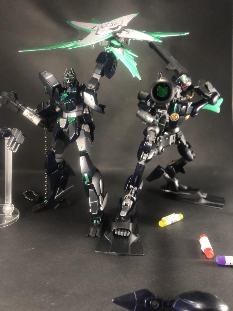 ジライヤ「イブキ、風遁弾に乗せて威力をアップするケロ！」イブキ「分かった。輝刃風車・改！」ジライヤ「タイミングを合わせて…3、2、1、GOケロ！」イブキ「はぁぁぁぁぁっ！！！！」巻物をクリアにしたのは、銃口の中から光って見える様にしたかったからでもあります。しかしうまく光らせる技量が足りなかったw