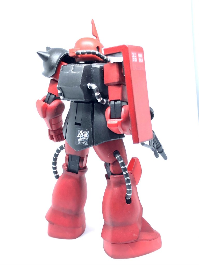 UNIQLOシャアザク–2枚目/制作者：YoruAmami