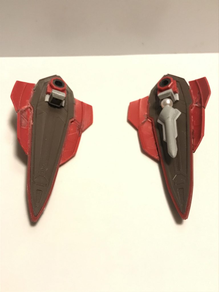 ガンダムスローネのファングは8機アルケーガンダムは10機アルケーガンダムドライはなんとたったの2機ですサポートメカなのでアルケーよりも弱くてはならなかったのでしょうか?次回はガンダムセンチネルからあの機体をミキシングしようかと思いますかなり複雑なので上手く行くかどうか分かりません( ´Д`)y━・~~