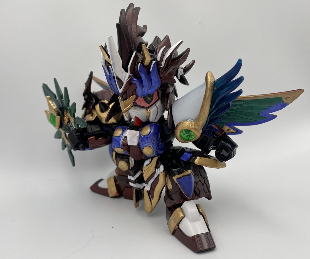 飛駆鳥をベースにしています。股関節にはSMKフレームを使わせてもらっています。  