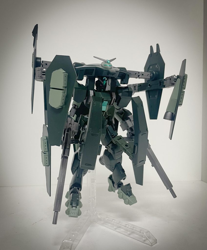 カーブフィールド展開高速強襲形態となりさらにゲシュマイディッヒ・パンツァーを広く展開する事でビーム歪曲能力を最大限に引き出す形態。この形態では360°どの方向からビームを撃たれてもそれを歪曲させ自機周囲を一周させる事で敵機にビームを撃ち返す事が可能となる。