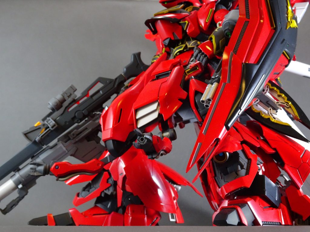 隠し腕は、ゼルトザーム・アームを加工。武器やバーニアなどは細かく塗分けております。