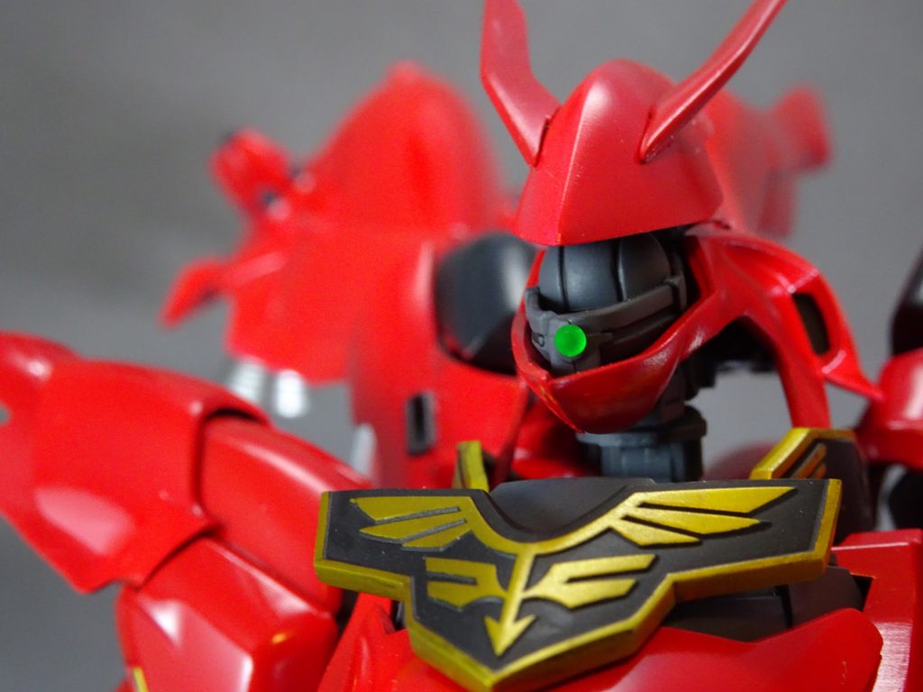 頭部は、以前食玩で販売されていた頭部のみのキットを転用しました。