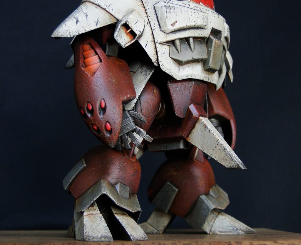 仕上げにパールブルーを薄~く吹いています