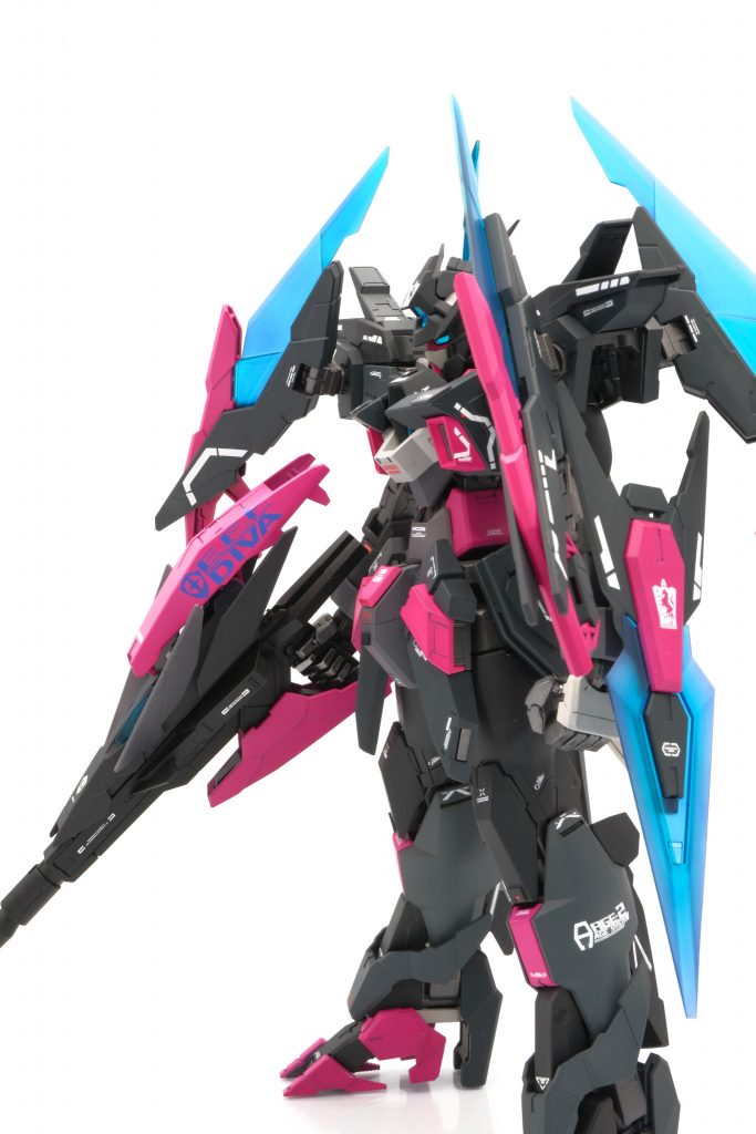 AGE2 マグナム–3枚目/制作者：アモーレ・C