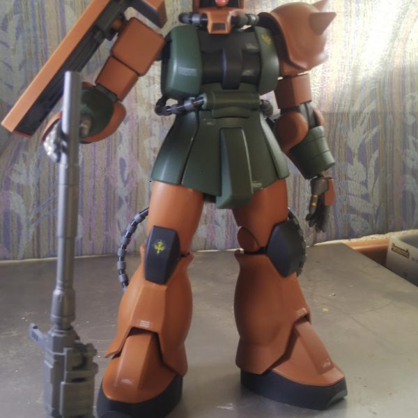 １０年前シリーズ。ガルマ専用ザク