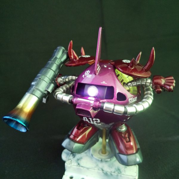 シャア専用ザク仕様ハロ