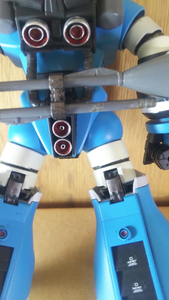 バーニア内部にチリカビーズと言う手芸用品を使いました。