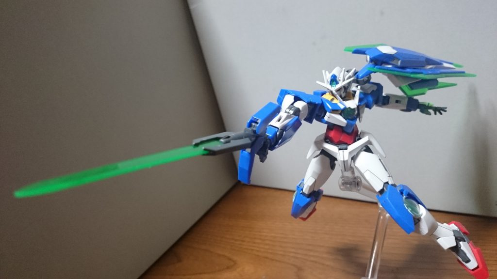 ・GNソードV・ライフルモード刀身はGNソードIIと同様に一度外して、向きを変えて取り付けるパターンっス