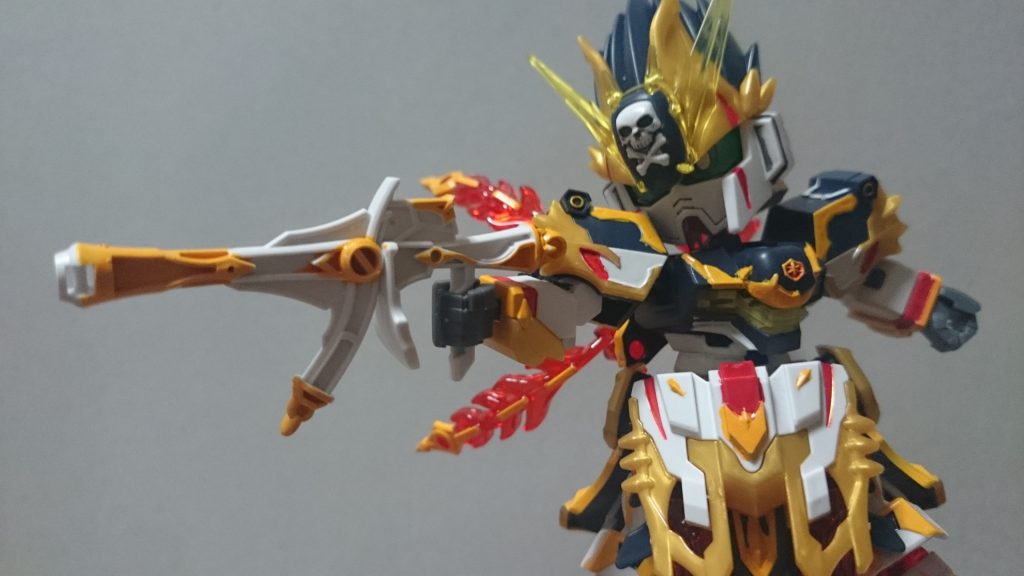 ・斬派明星モチーフはザンバスターっスね。ビーム・ザンバーとバスターガンへの分離はナシっスただこの武器、表も裏もいろんなところに肉抜きだらけっス