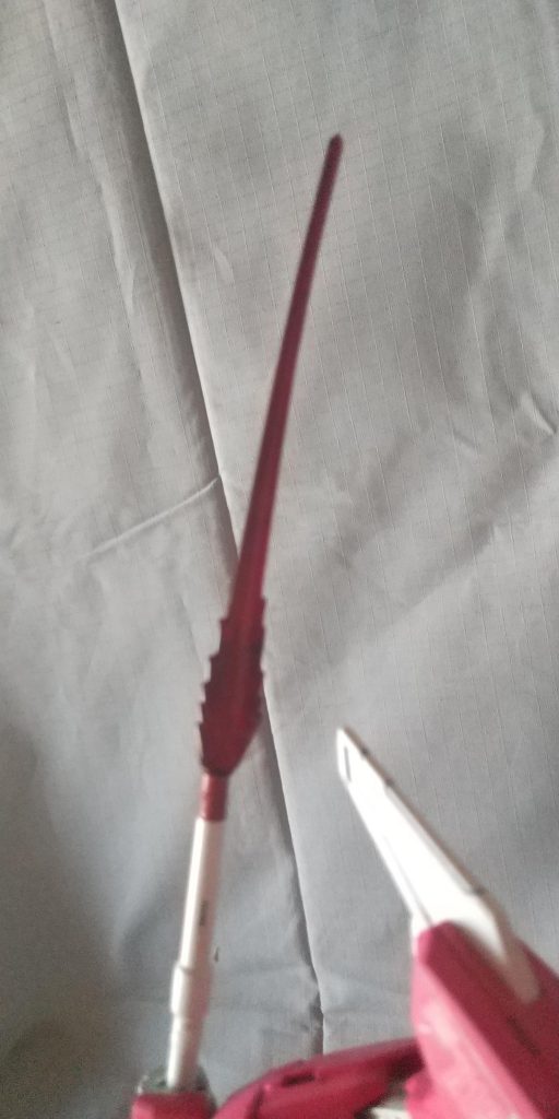 エフェクトは、カットして短くしたのち、整えました。