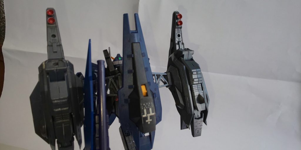 宇宙空間戦闘装備です。コロニー及び大気圏内では使用出来ません。 