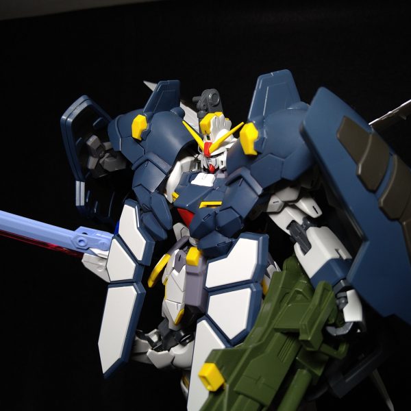 XXXG-01SR Gundam Sandrock Striker Armadillo