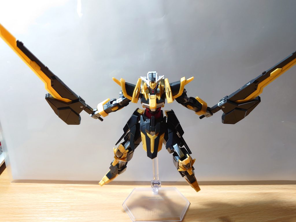 腕と手首のも保持力もしっかりしてるのでフリューゲルメッサーの二刀流は簡単に出来ました。