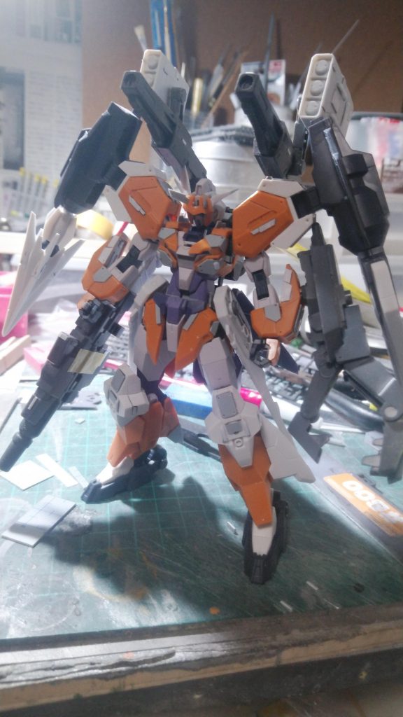 塗装直前 カラーリングで目立ちませんが全身手を加えてます コアドッキングシステムは生きてますが、塗装はげが怖いのでやれません(-ω-;)