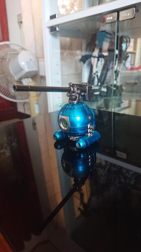 ボール タチコマ装備–3枚目/制作者：上澤田敬之