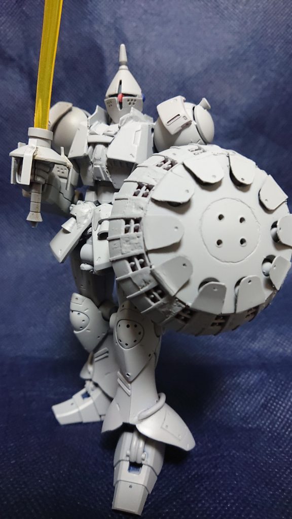 盾の丸いスジ彫りは最強に難しかった。全然丸くなりません😱