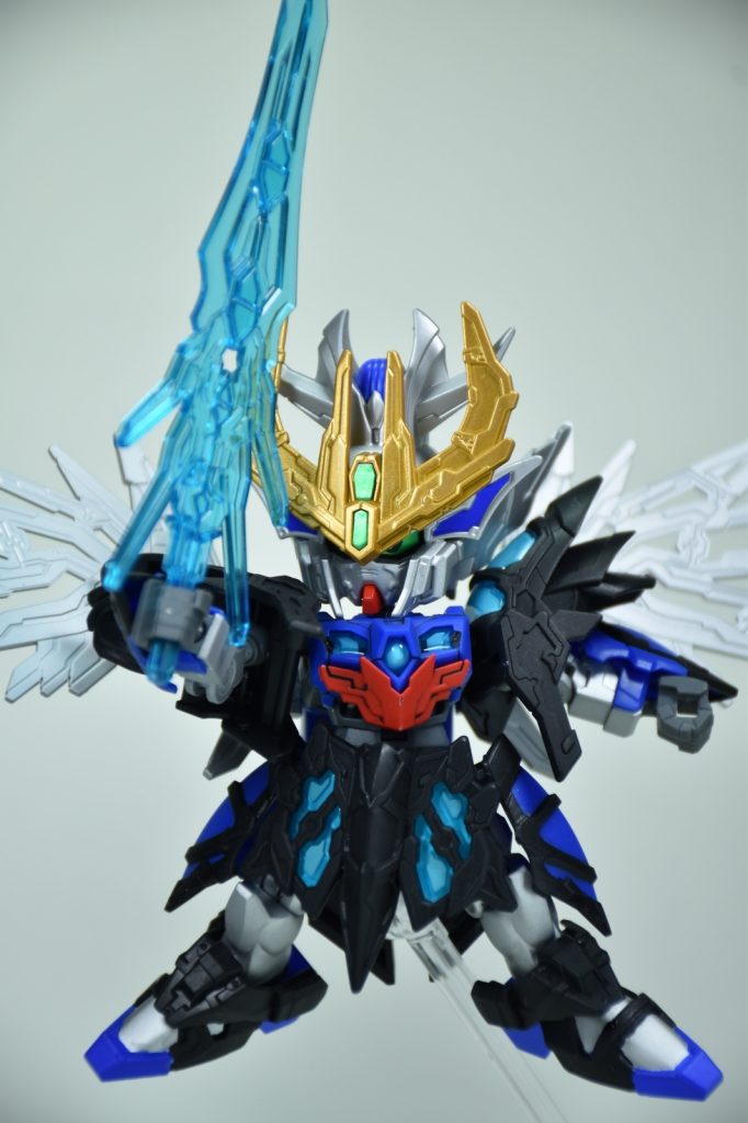 「ターゲット確認・・・！」双羽剣を合体させて双双覇剣に必殺技の覇天鳳凰斬は可動的に再現が厳しい