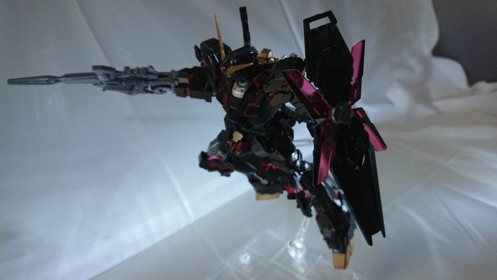 黒いユニコーン–8枚目/制作者：Sato