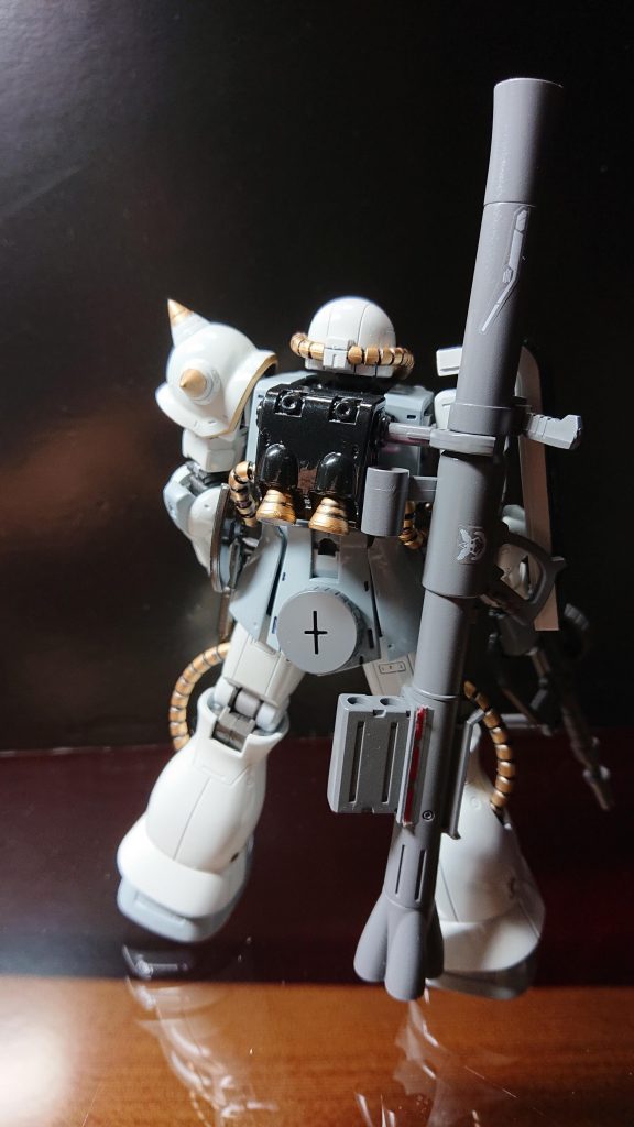 白ザク–4枚目/制作者：fumihiko