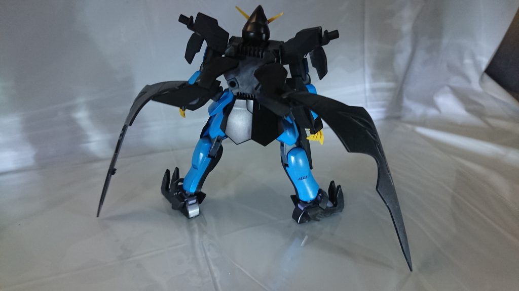 ガンダムディエンド–3枚目/制作者:Sato