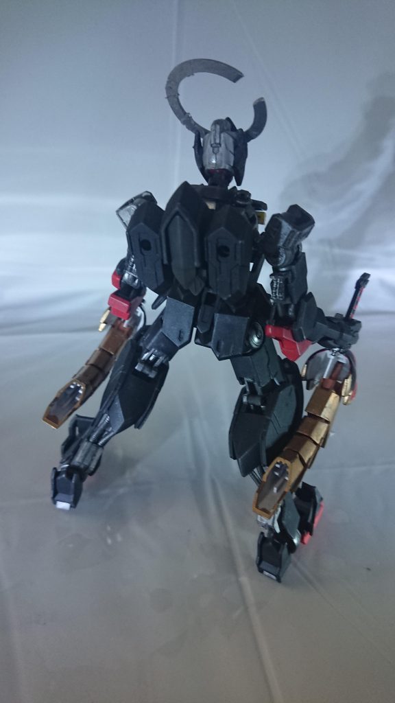 ガンダムスケィス 1stフォーム–3枚目/制作者：Sato