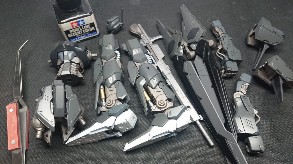 スミ入れしてます。