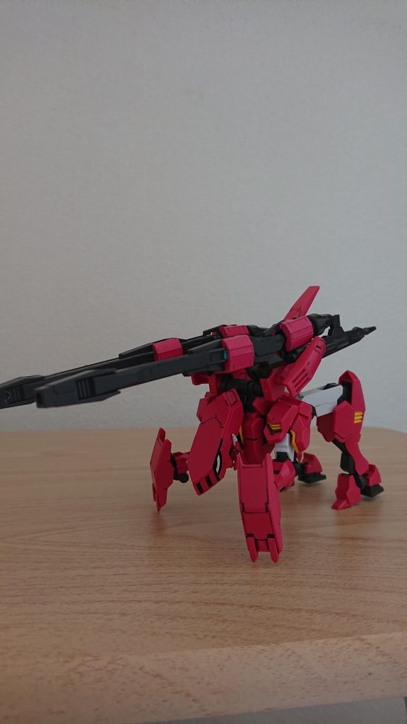 わんチャンにもなれます。前足の爪尖らせて良かったよ。