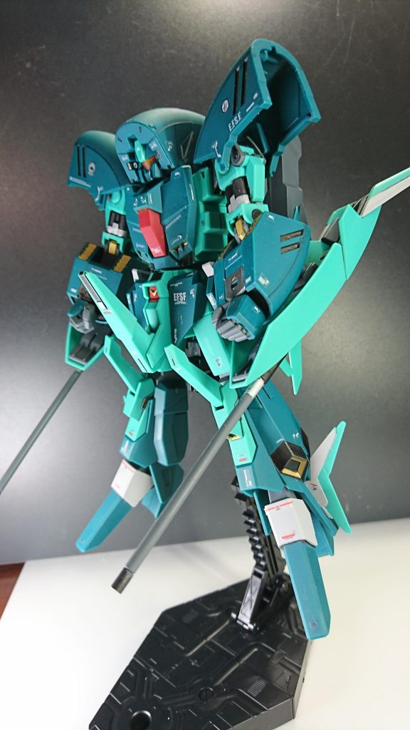 かっこ良いポーズが出来なかったので素立ちポーズです。ご覧頂きありがとうございました。