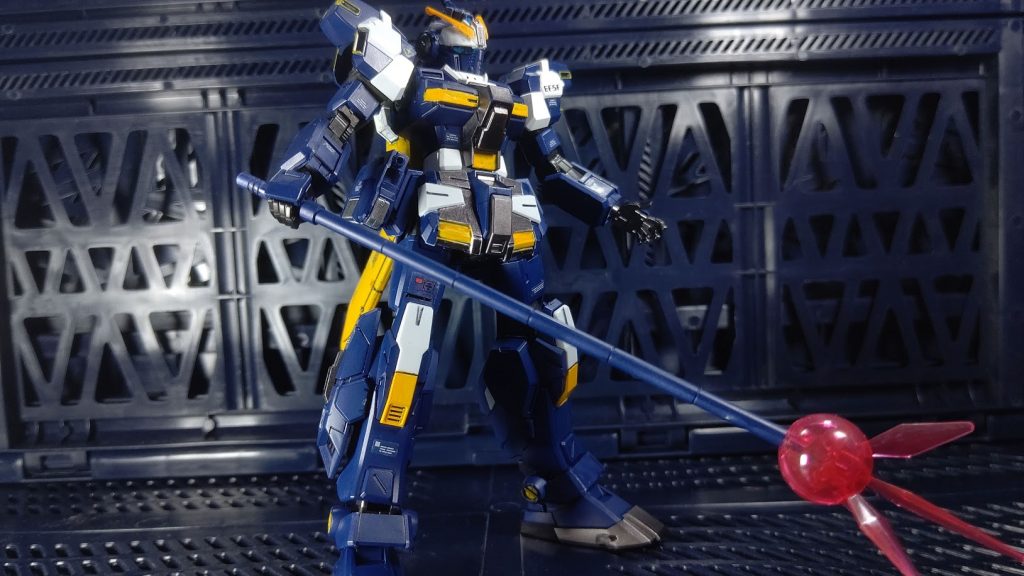 このキットの目玉の一つでもあるビーム・ジャベリン!