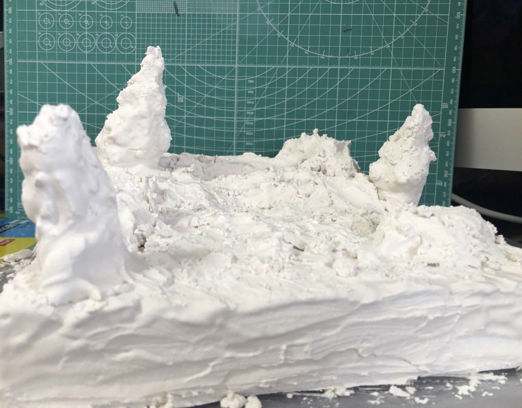 石膏で形作って