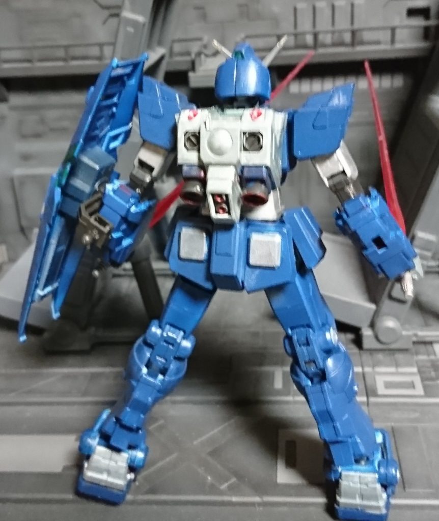 ヴァースキ大尉用ガンダム5号機–5枚目/制作者：アレス