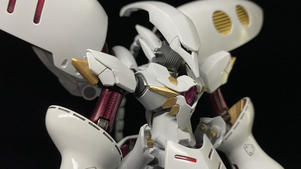 胸部はギラギラーガのものをそのまま代用しています。